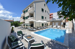 Villa Tećo - Modern apartments with sea view